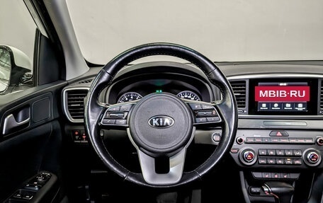 KIA Sportage IV рестайлинг, 2019 год, 2 595 000 рублей, 22 фотография