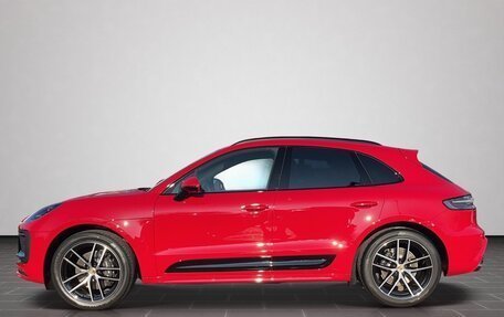 Porsche Macan I рестайлинг, 2024 год, 14 339 680 рублей, 2 фотография