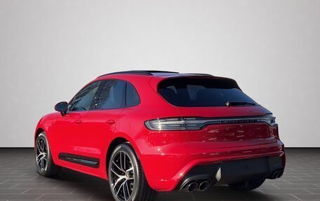 Porsche Macan I рестайлинг, 2024 год, 14 339 680 рублей, 3 фотография