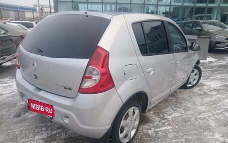 Renault Sandero I, 2012 год, 595 000 рублей, 3 фотография