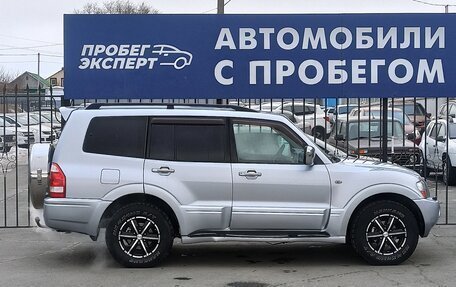 Mitsubishi Pajero III рестайлинг, 2004 год, 995 000 рублей, 3 фотография