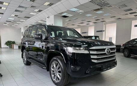 Toyota Land Cruiser, 2024 год, 15 300 000 рублей, 2 фотография