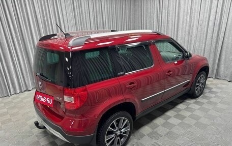 Skoda Yeti I рестайлинг, 2017 год, 1 600 000 рублей, 19 фотография