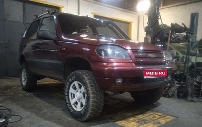 Chevrolet Niva I рестайлинг, 2004 год, 530 000 рублей, 1 фотография