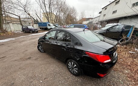 Hyundai Solaris II рестайлинг, 2015 год, 1 050 000 рублей, 8 фотография