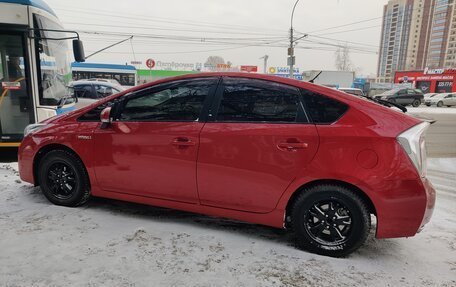 Toyota Prius, 2013 год, 1 100 000 рублей, 2 фотография