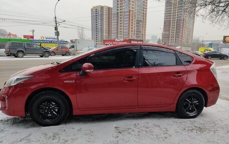 Toyota Prius, 2013 год, 1 100 000 рублей, 3 фотография