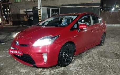 Toyota Prius, 2013 год, 1 100 000 рублей, 26 фотография