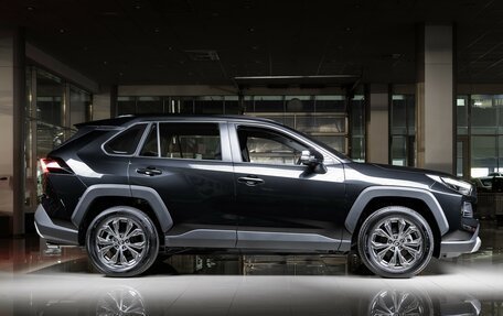 Toyota RAV4, 2024 год, 4 800 000 рублей, 3 фотография