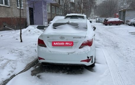 Hyundai Solaris II рестайлинг, 2014 год, 10 фотография