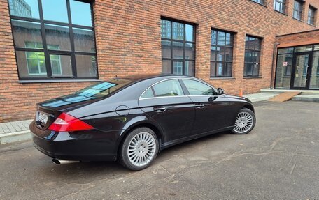 Mercedes-Benz CLS, 2005 год, 1 850 000 рублей, 3 фотография