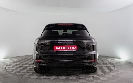 Porsche Cayenne III, 2021 год, 16 000 000 рублей, 5 фотография