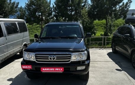 Toyota Land Cruiser 100 рестайлинг 2, 2005 год, 2 500 000 рублей, 2 фотография