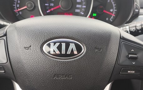 KIA Rio III рестайлинг, 2014 год, 8 фотография