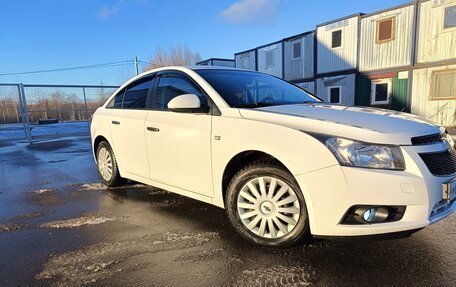 Chevrolet Cruze II, 2012 год, 900 000 рублей, 2 фотография