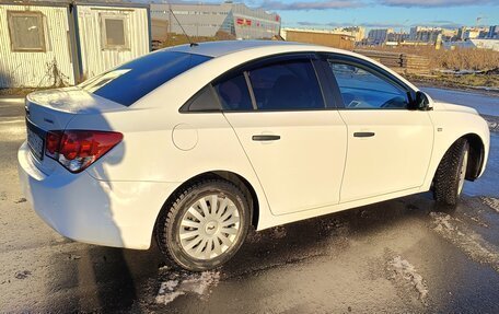 Chevrolet Cruze II, 2012 год, 900 000 рублей, 4 фотография