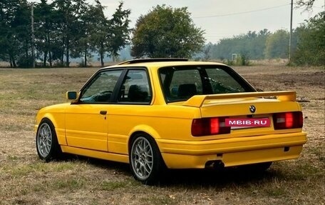 BMW 3 серия, 1984 год, 790 000 рублей, 2 фотография