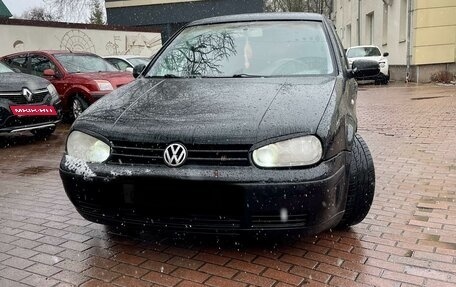 Volkswagen Golf IV, 2000 год, 320 000 рублей, 2 фотография