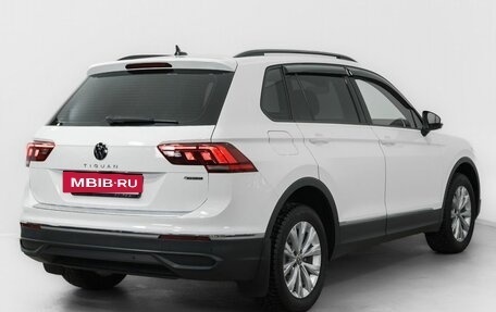 Volkswagen Tiguan II, 2021 год, 3 285 000 рублей, 5 фотография