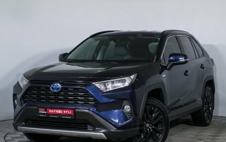 Toyota RAV4, 2020 год, 3 999 000 рублей, 1 фотография