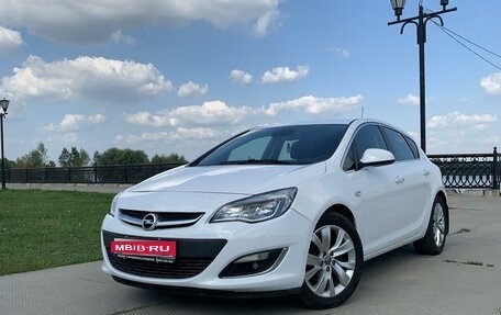 Opel Astra J, 2012 год, 770 000 рублей, 1 фотография