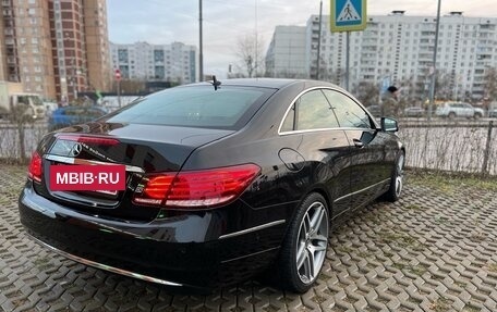 Mercedes-Benz E-Класс, 2014 год, 2 190 000 рублей, 4 фотография