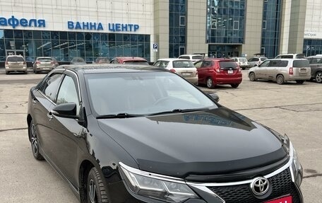 Toyota Camry, 2017 год, 2 600 000 рублей, 5 фотография