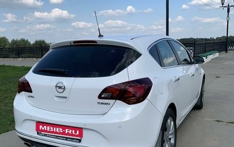 Opel Astra J, 2012 год, 770 000 рублей, 5 фотография