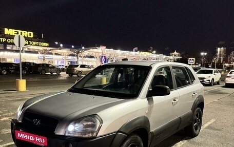 Hyundai Tucson III, 2004 год, 690 000 рублей, 6 фотография