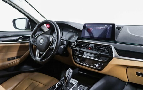 BMW 5 серия, 2020 год, 3 848 000 рублей, 9 фотография