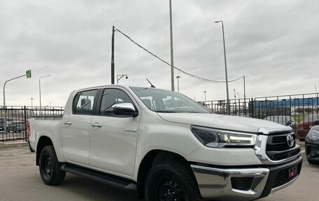 Toyota Hilux VIII, 2024 год, 5 500 000 рублей, 3 фотография