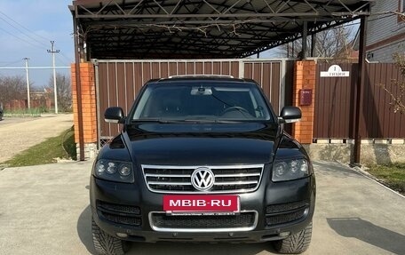 Volkswagen Touareg III, 2004 год, 1 100 000 рублей, 2 фотография