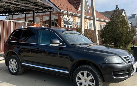 Volkswagen Touareg III, 2004 год, 1 100 000 рублей, 4 фотография