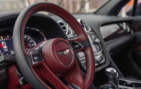 Bentley Bentayga I, 2019 год, 14 700 000 рублей, 2 фотография