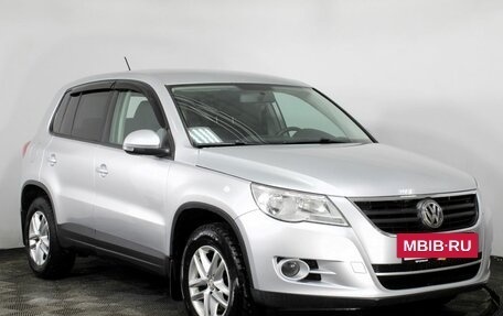 Volkswagen Tiguan I, 2008 год, 760 000 рублей, 3 фотография