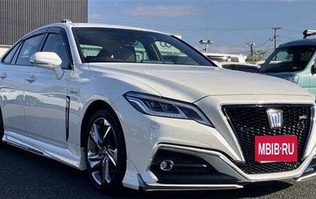 Toyota Crown, 2021 год, 2 684 000 рублей, 3 фотография