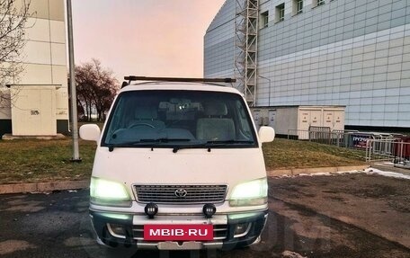 Toyota HiAce H100, 1997 год, 590 000 рублей, 5 фотография