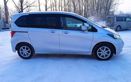 Honda Freed I, 2010 год, 1 300 000 рублей, 5 фотография