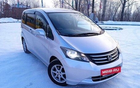 Honda Freed I, 2010 год, 1 300 000 рублей, 2 фотография