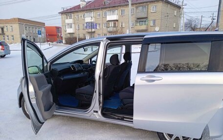 Honda Freed I, 2010 год, 1 300 000 рублей, 29 фотография