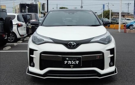 Toyota C-HR I рестайлинг, 2020 год, 1 550 050 рублей, 2 фотография