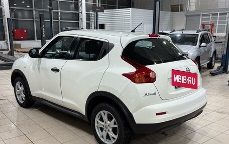 Nissan Juke II, 2012 год, 940 000 рублей, 4 фотография