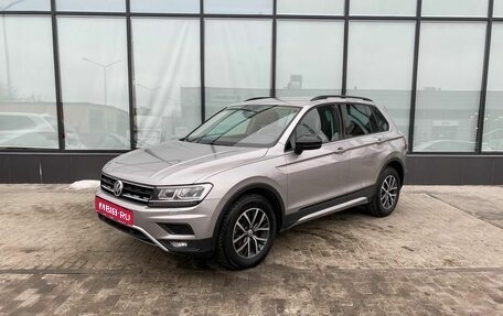 Volkswagen Tiguan II, 2019 год, 2 949 000 рублей, 1 фотография