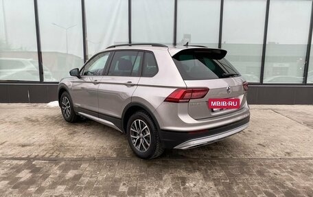 Volkswagen Tiguan II, 2019 год, 2 949 000 рублей, 3 фотография