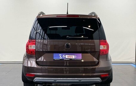 Skoda Yeti I рестайлинг, 2014 год, 1 655 000 рублей, 6 фотография