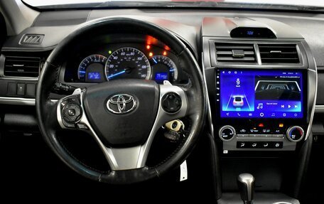 Toyota Camry, 2014 год, 1 580 000 рублей, 7 фотография