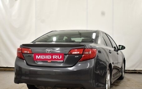 Toyota Camry, 2014 год, 1 580 000 рублей, 2 фотография