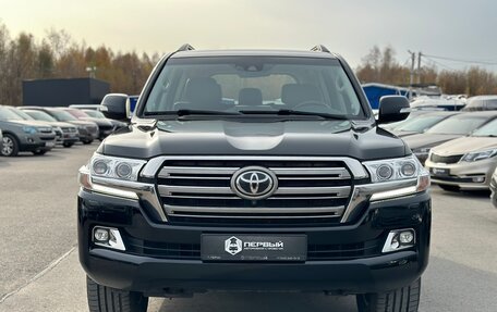 Toyota Land Cruiser 200, 2016 год, 6 320 000 рублей, 2 фотография