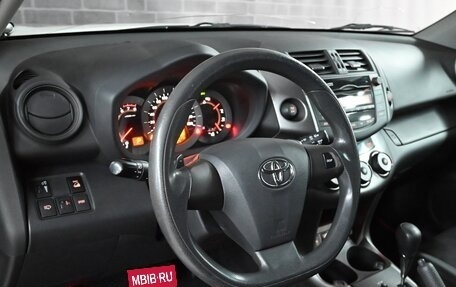 Toyota RAV4, 2011 год, 1 650 000 рублей, 13 фотография