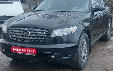 Infiniti FX I, 2004 год, 850 000 рублей, 5 фотография